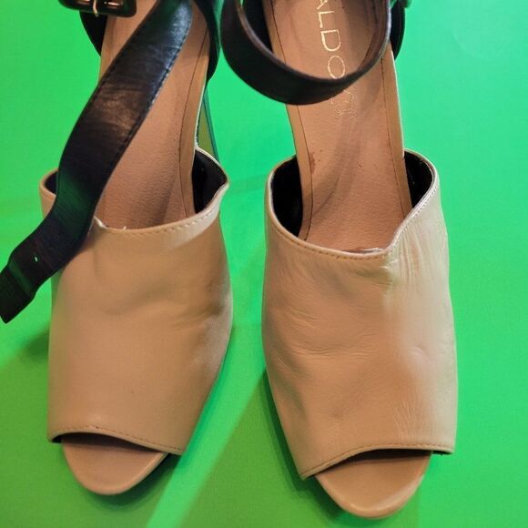 ALDO WOMEN'S LEATHER OPEN TOE ANKLE STRAP SANDAL - Picture 2 of 13